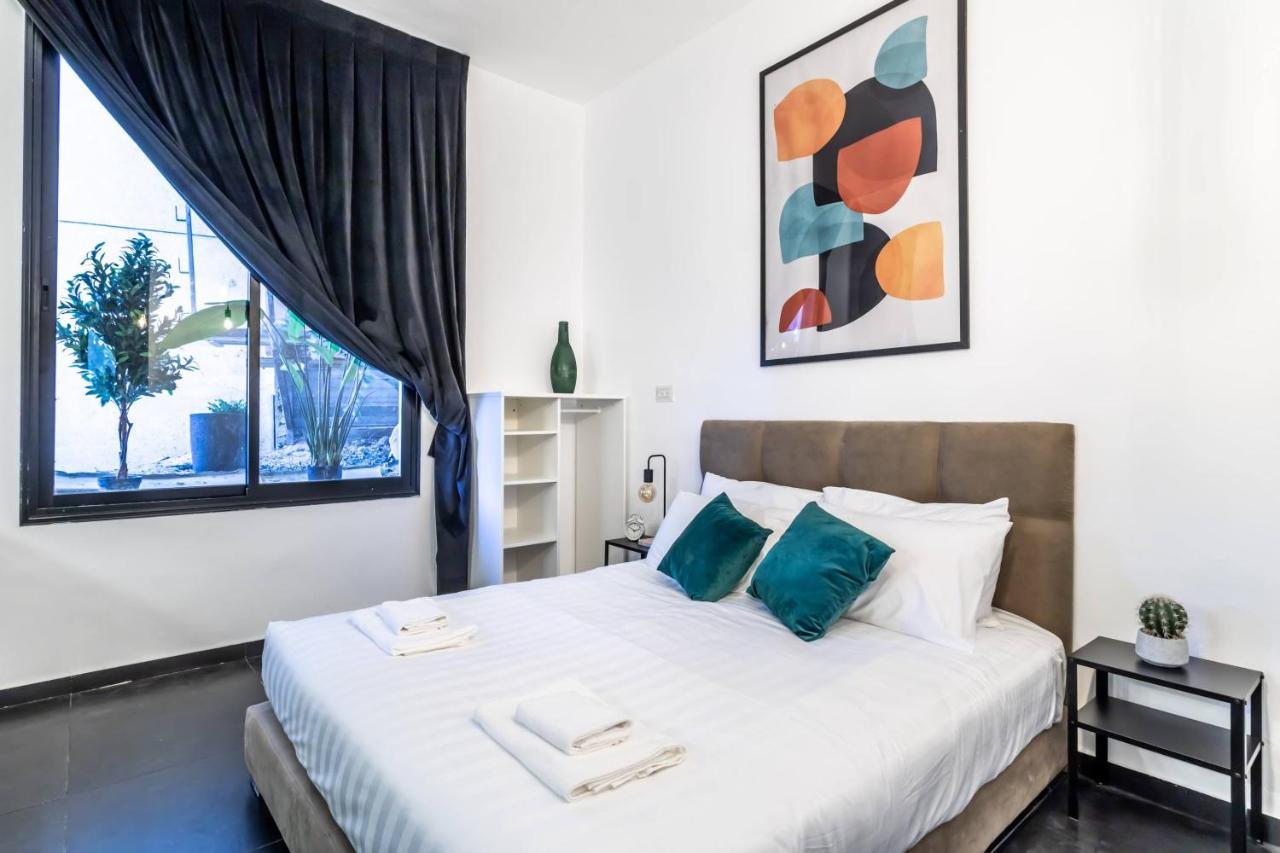 Midrahov Urban Suites Йерусалим Екстериор снимка