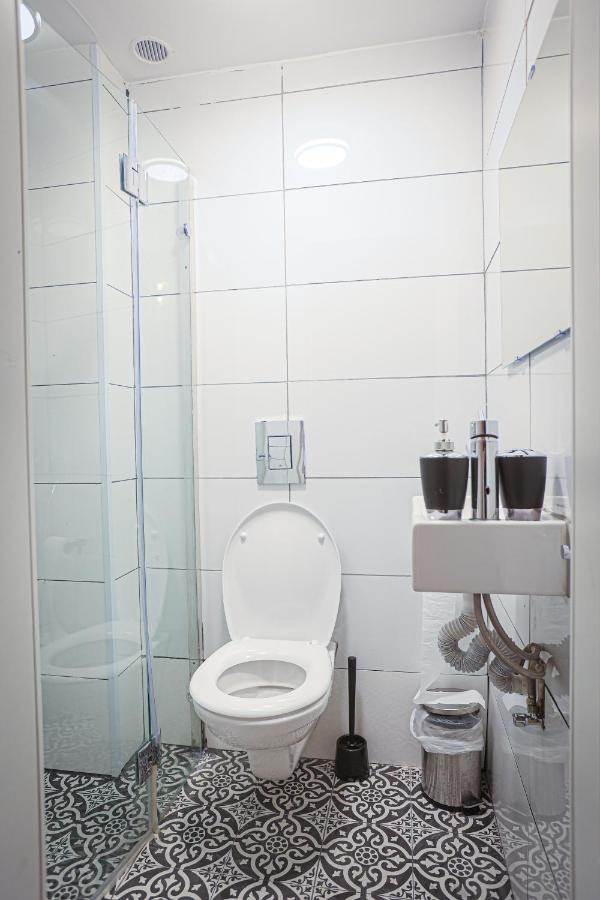 Midrahov Urban Suites Йерусалим Екстериор снимка