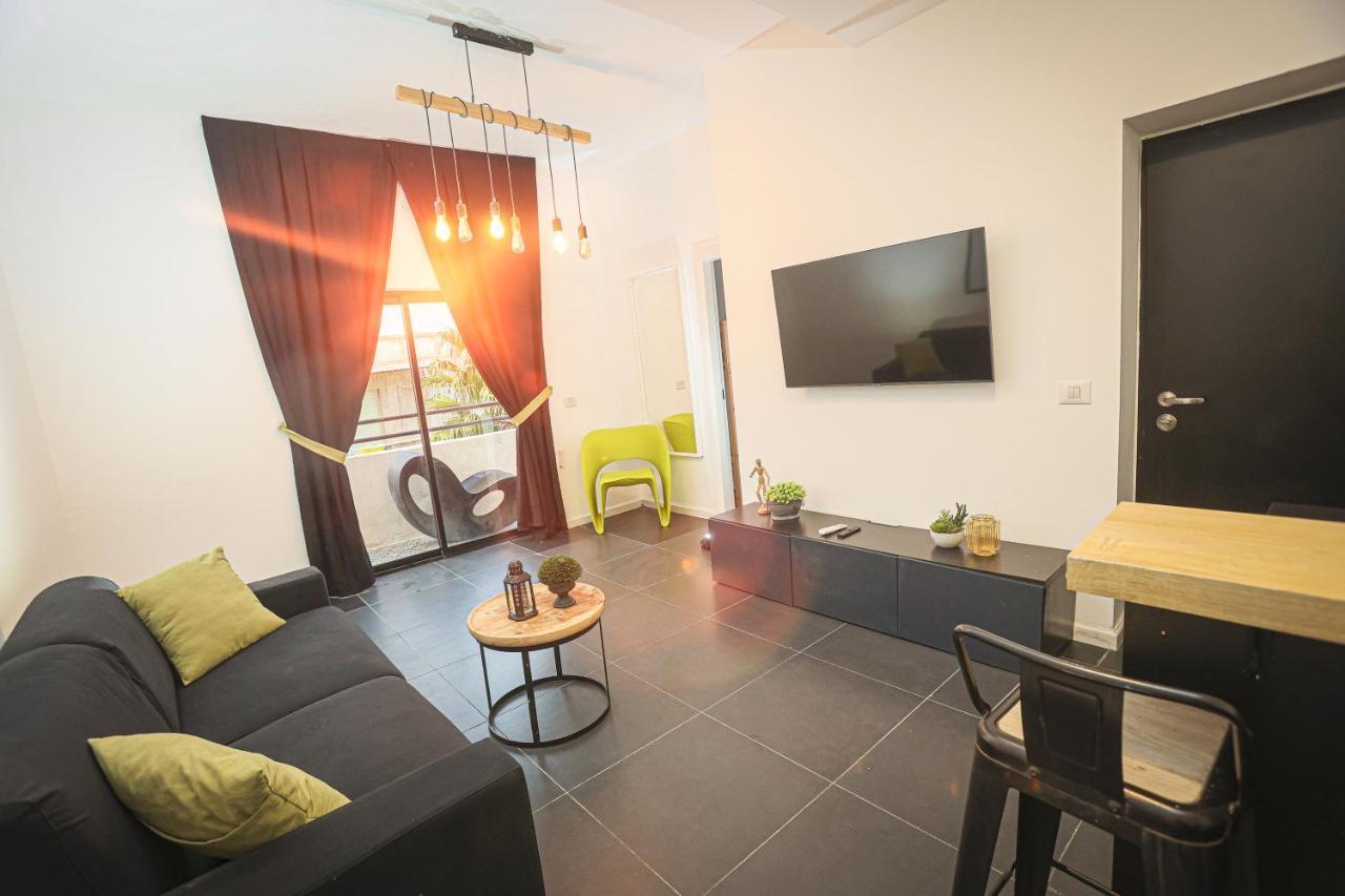Midrahov Urban Suites Йерусалим Екстериор снимка